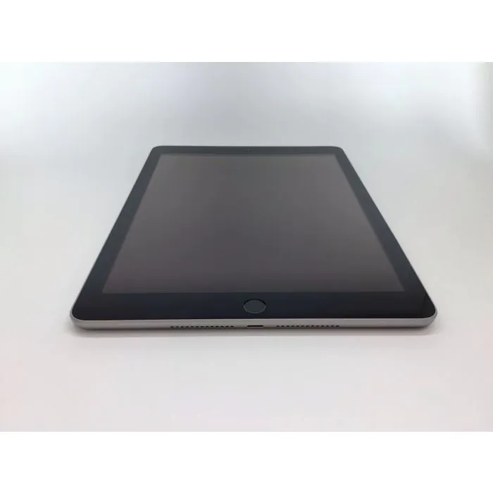 Apple iPad 6 (9,7") 32 GB Wi-Fi - Space Grau